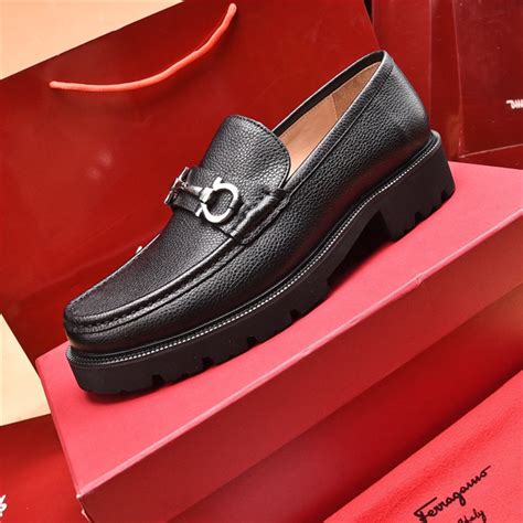 replica mens ferragamo shoes|ferragamo shoes scam.